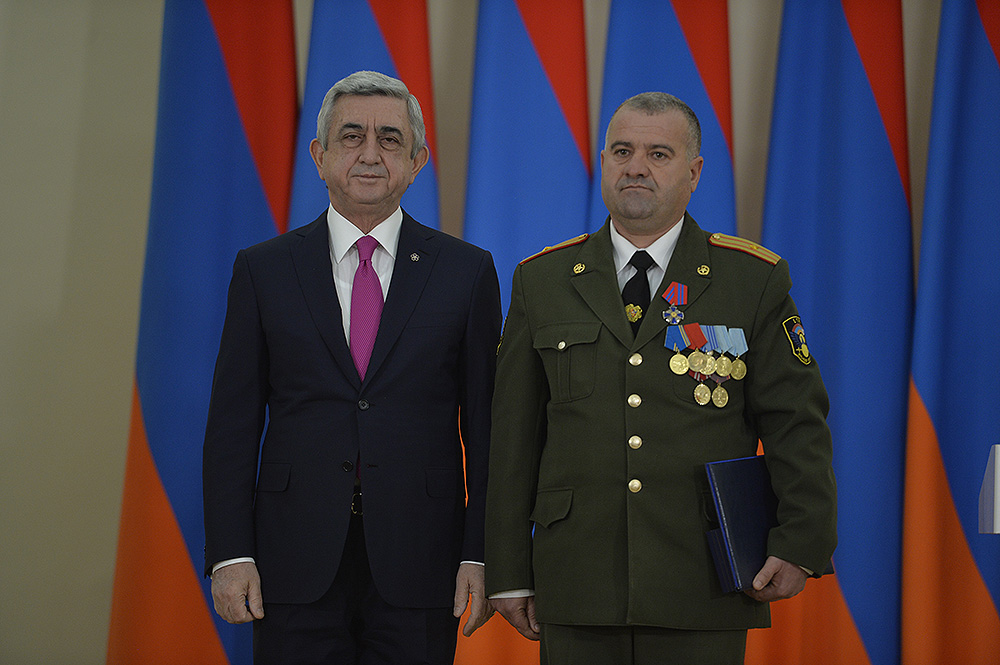 Войска президента. 29 Годовщина армии Армении. Мы армия Сержа Саргсяна. President of the Armenian Security Forces. Армейский президент кто.